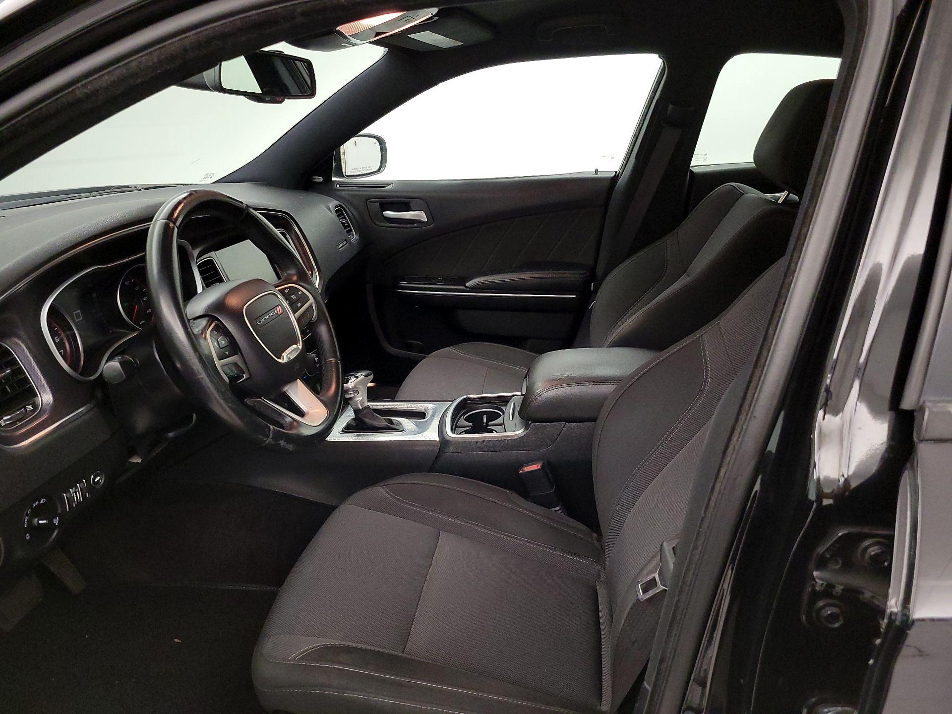 Thumbnail: 2016 Dodge Charger - 11