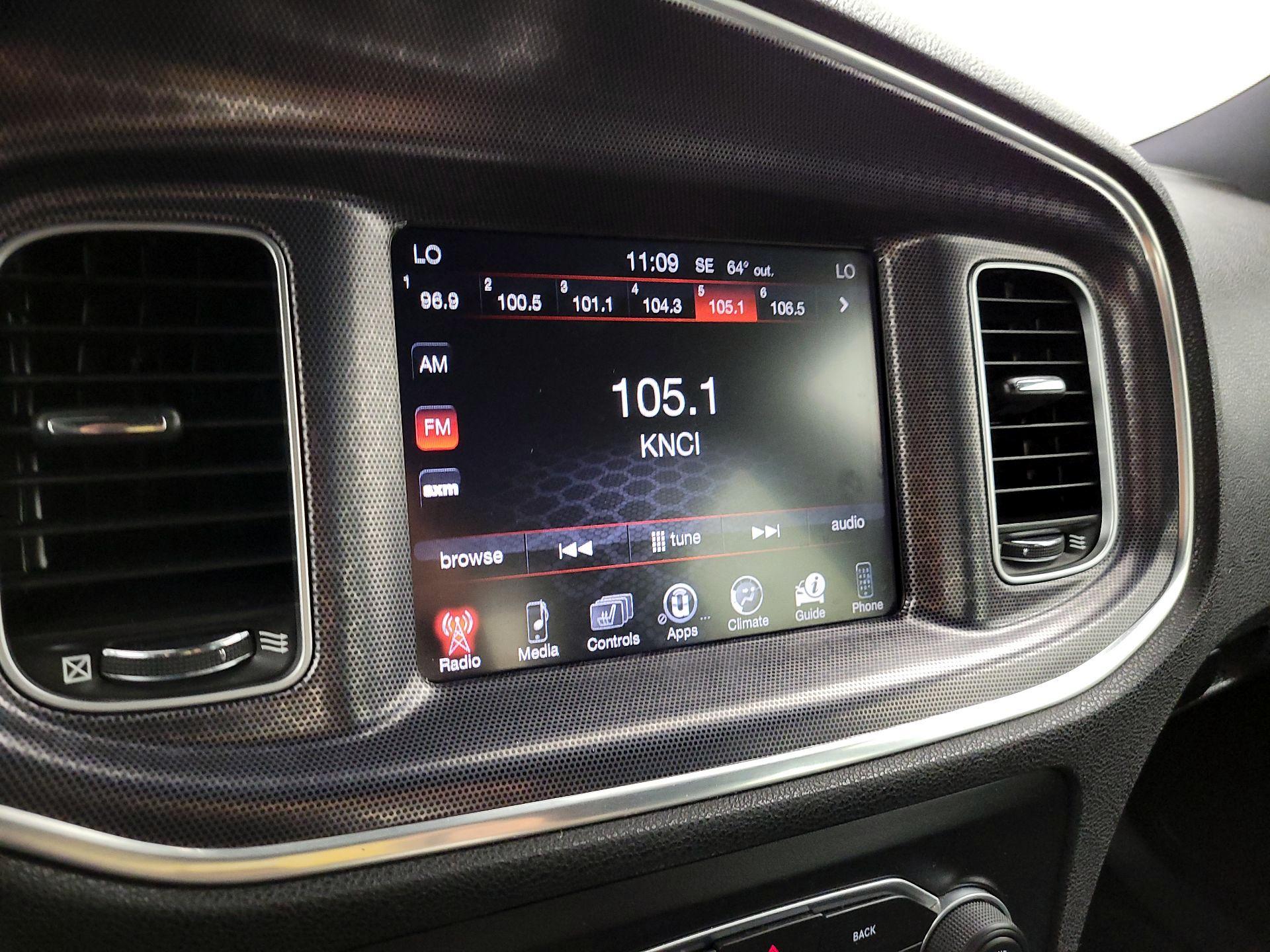Thumbnail: 2016 Dodge Charger - 14