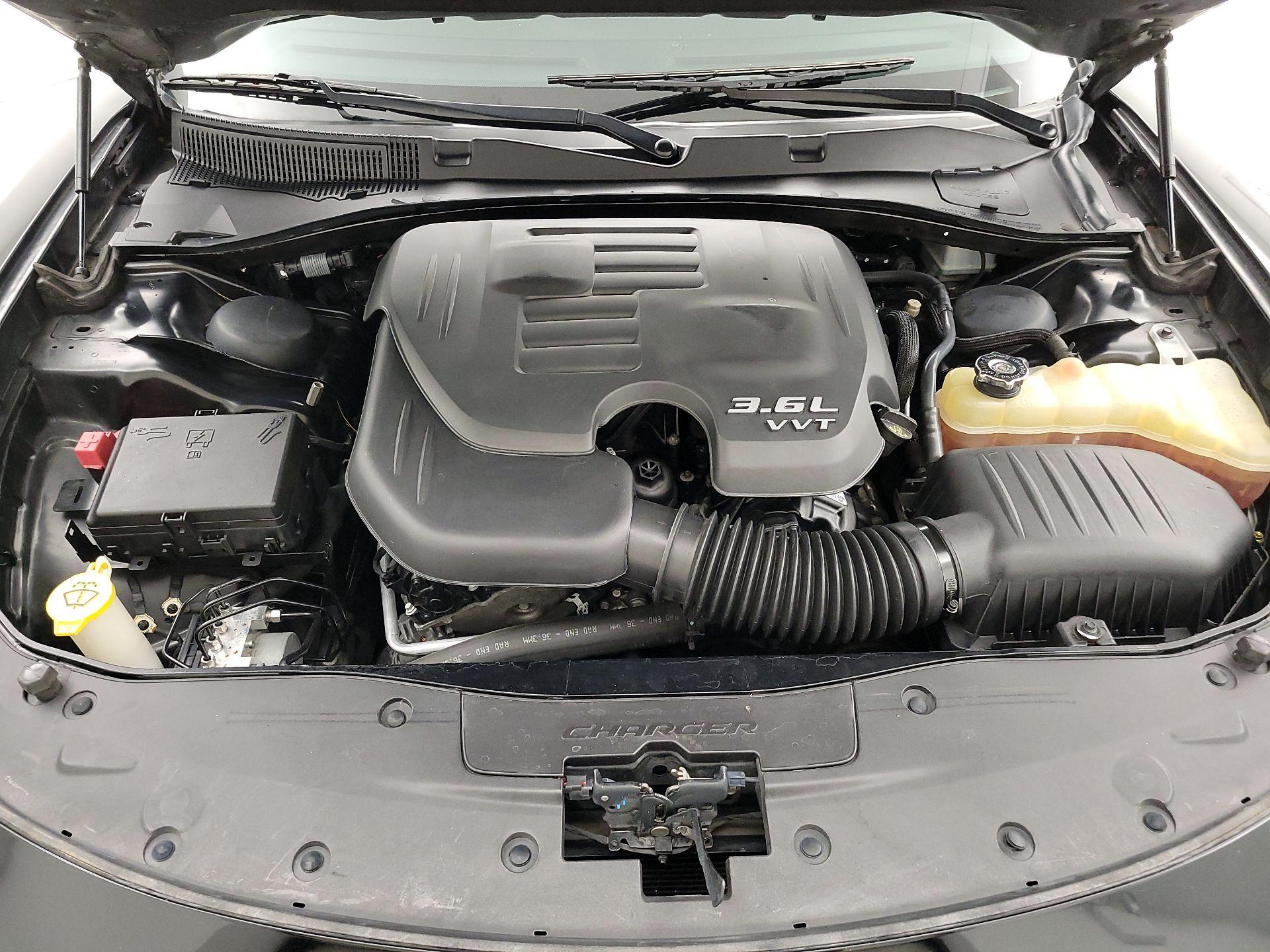 Thumbnail: 2016 Dodge Charger - 20