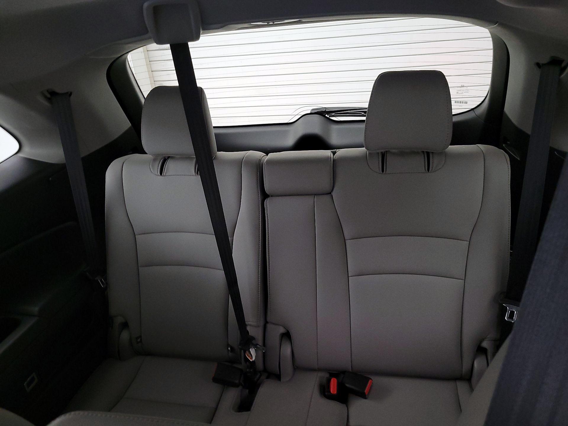 Thumbnail: 2021 Honda Pilot - 20