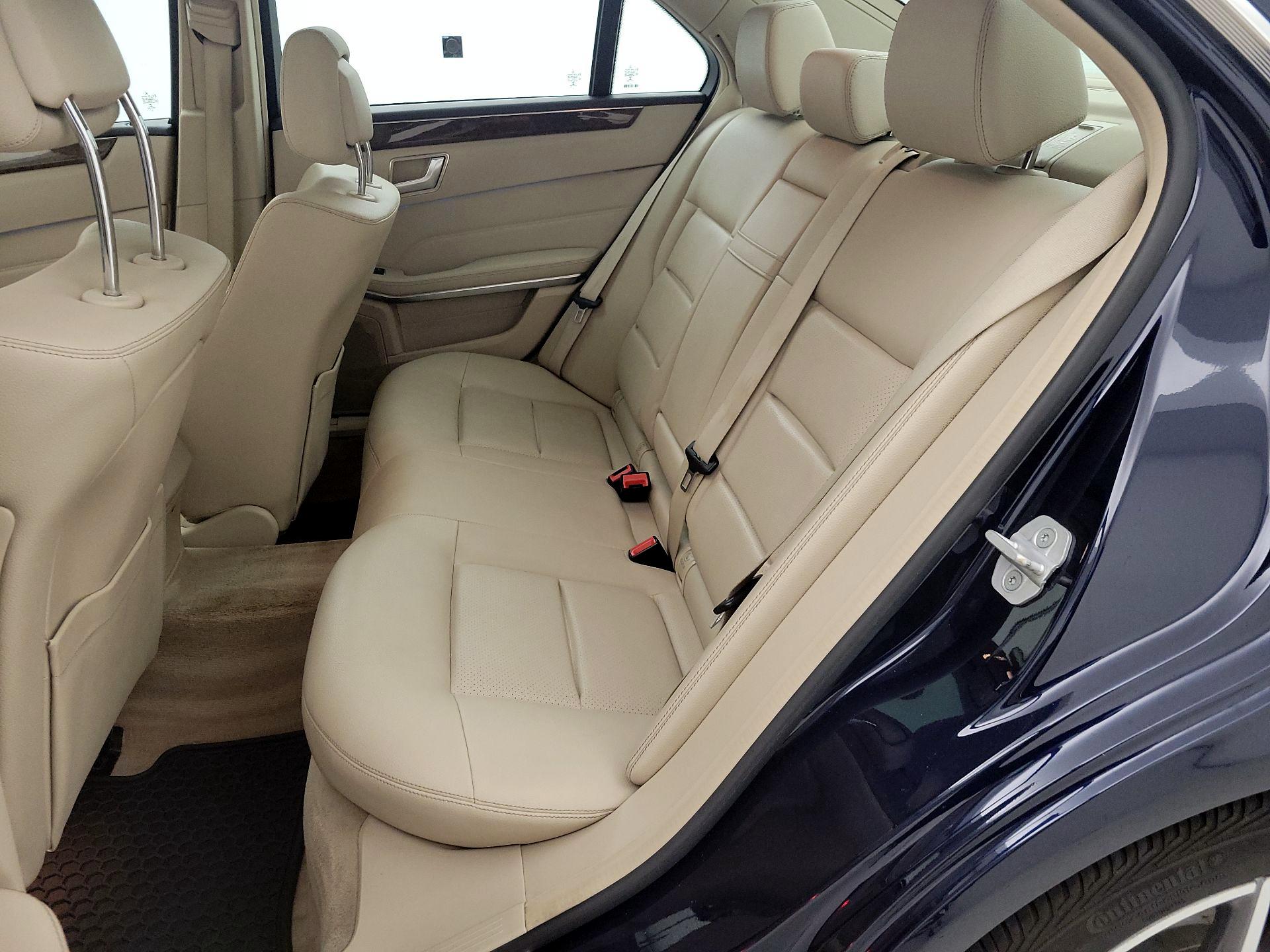 Thumbnail: 2015 Mercedes-Benz E-Class - 19