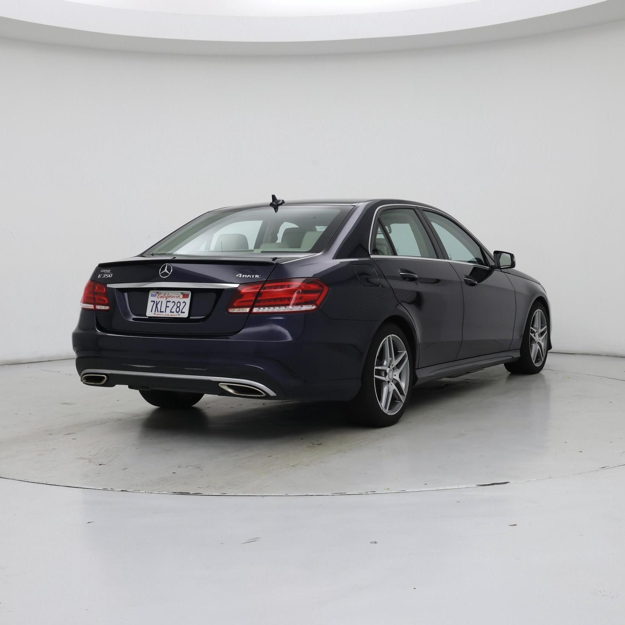 Thumbnail: 2015 Mercedes-Benz E-Class - 8