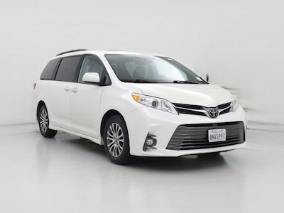 2020 Toyota Sienna XLE -
                Sacramento, CA