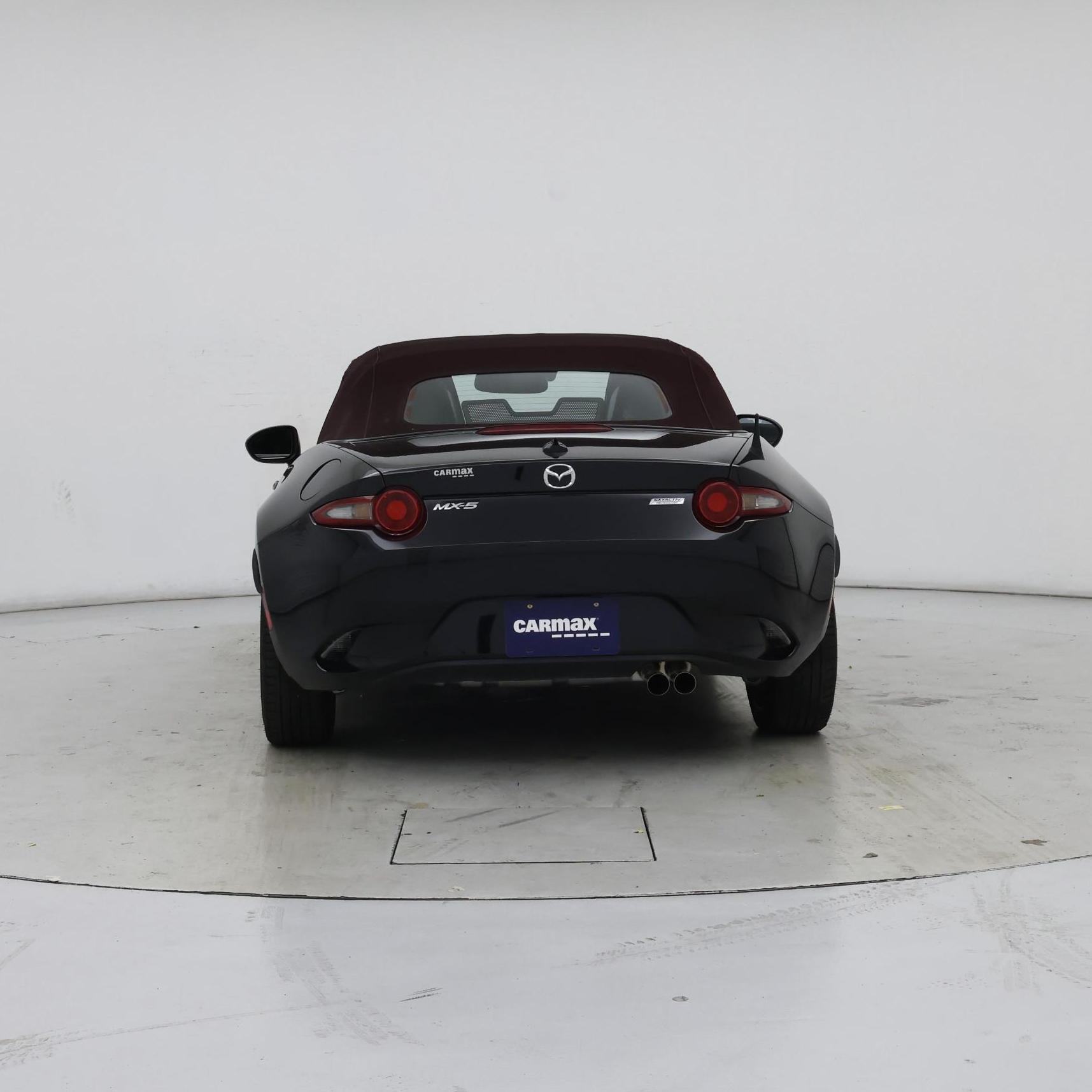Thumbnail: 2018 Mazda MX-5 Miata - 6