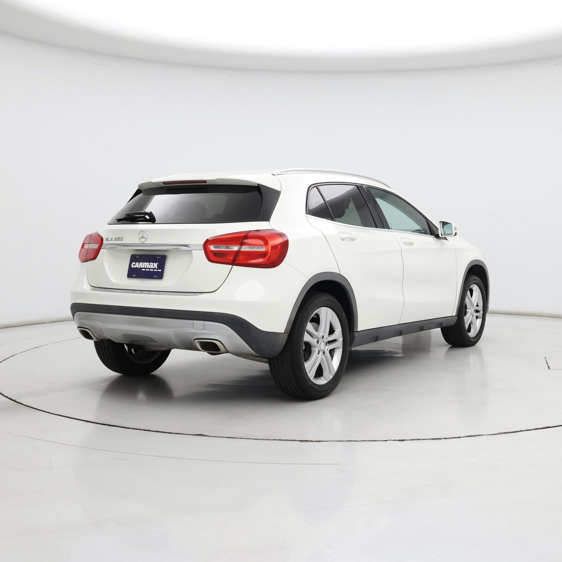 Thumbnail: 2015 Mercedes-Benz GLA - 8