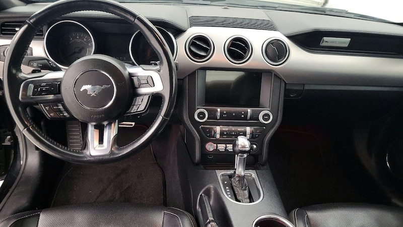 2021 Ford Mustang  9