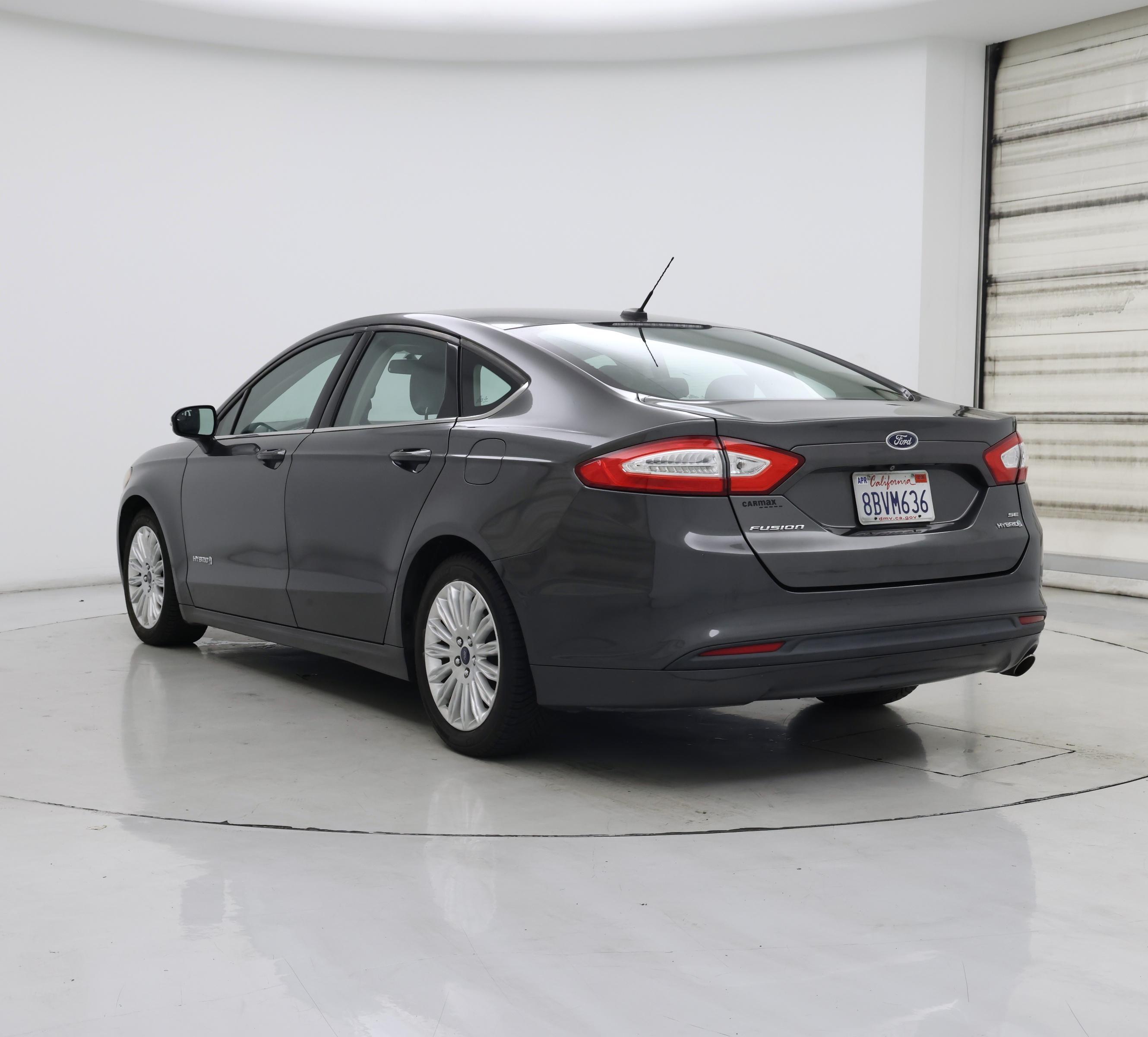 Thumbnail: 2016 Ford Fusion - 2