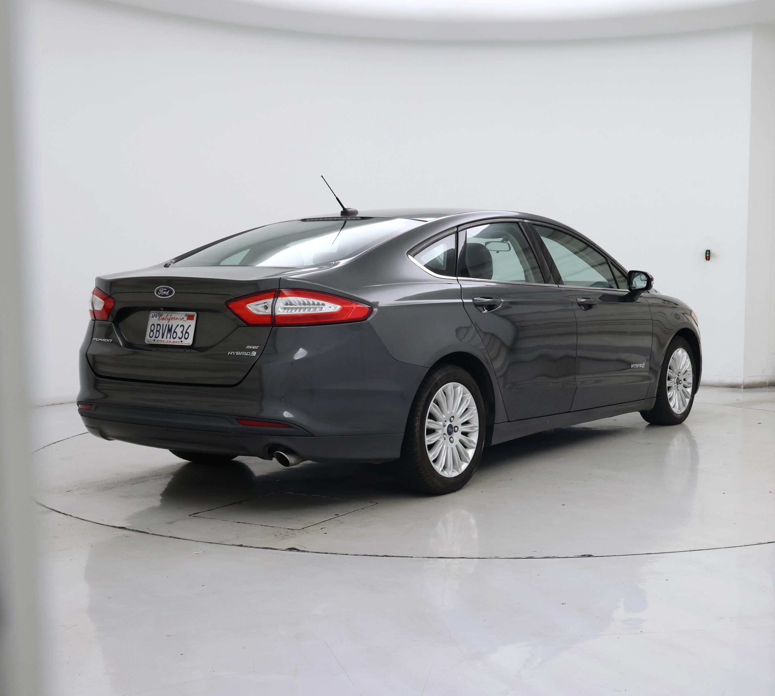 Thumbnail: 2016 Ford Fusion - 8