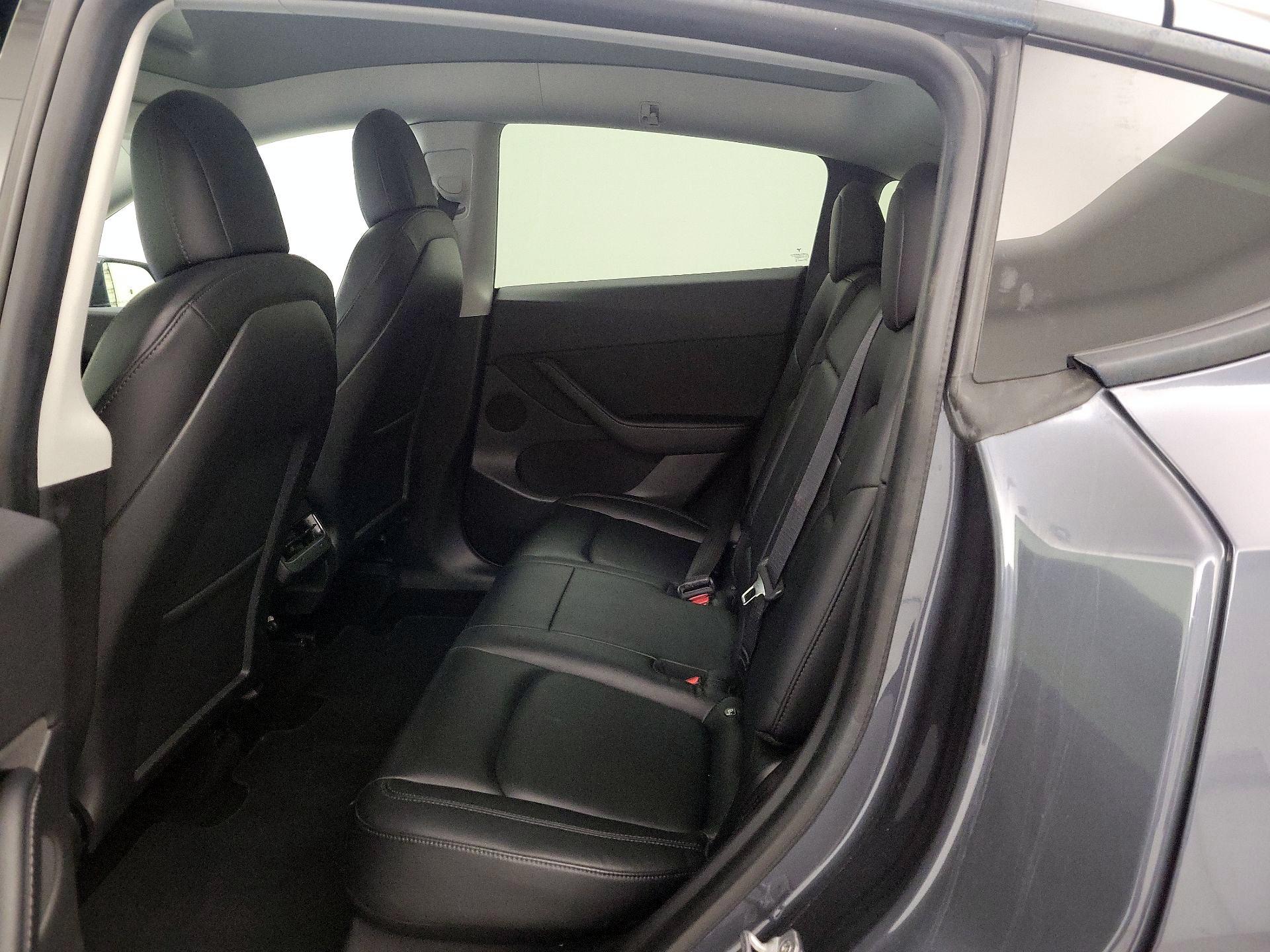 Thumbnail: 2021 Tesla Model Y - 17