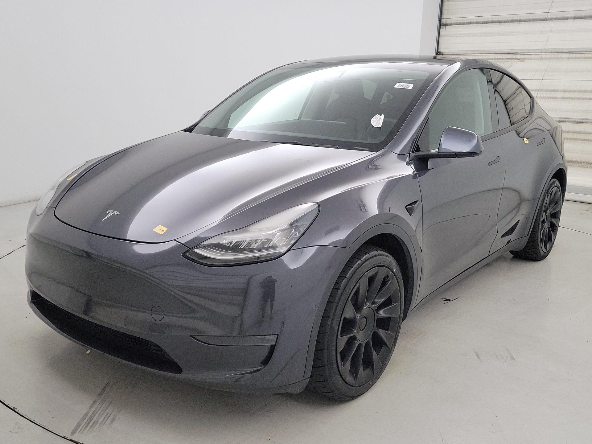 Thumbnail: 2021 Tesla Model Y - 3