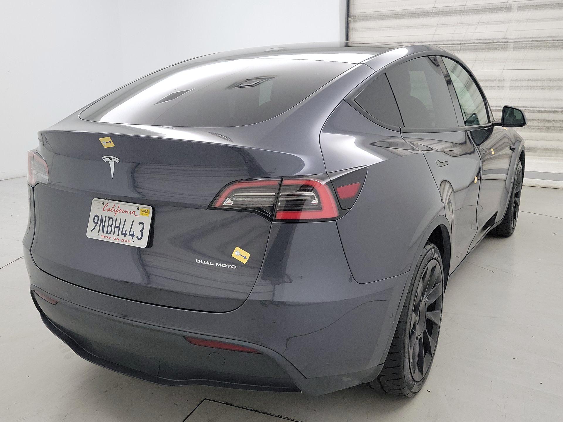 Thumbnail: 2021 Tesla Model Y - 5