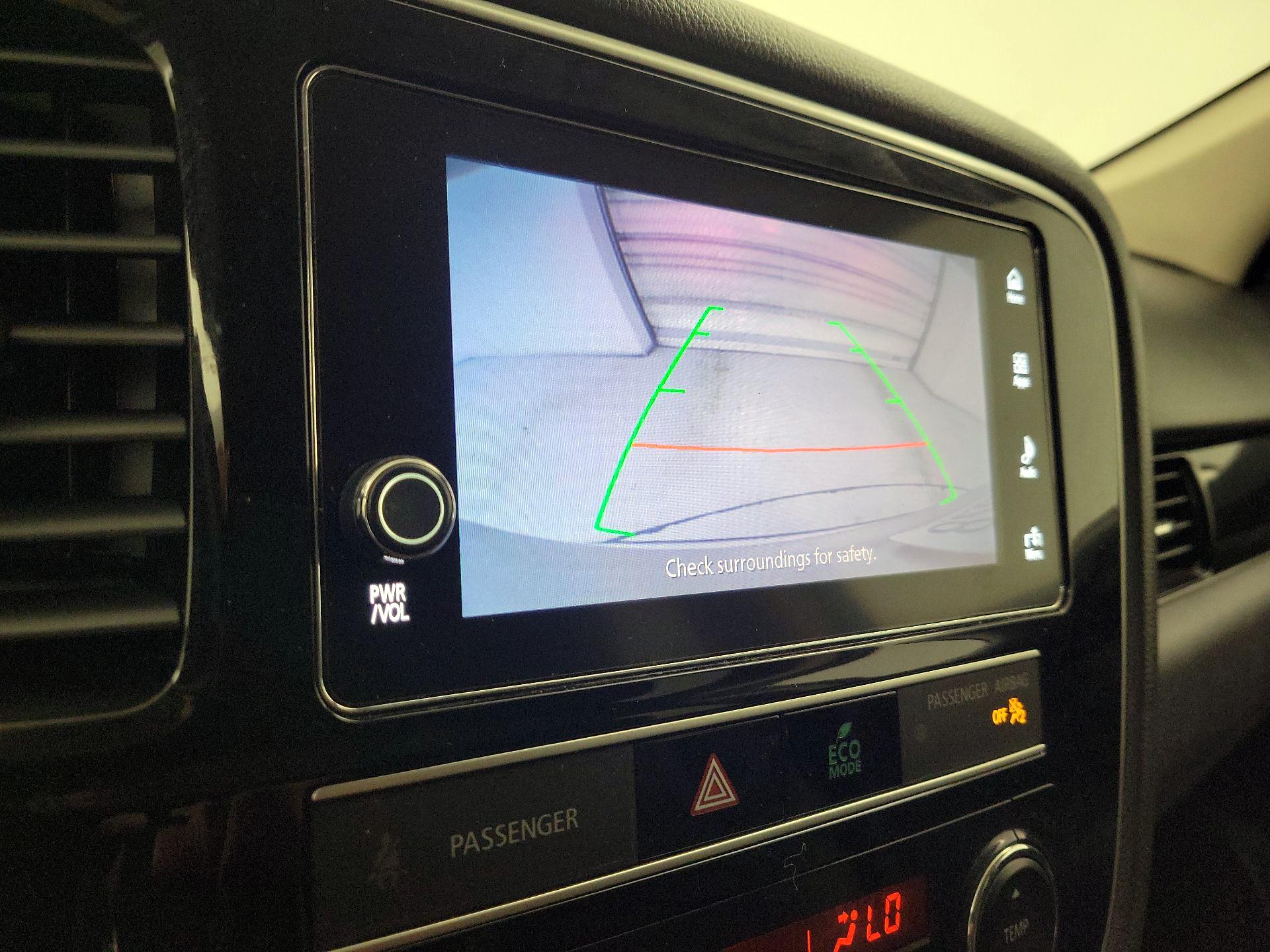 Thumbnail: 2019 Mitsubishi Outlander - 14
