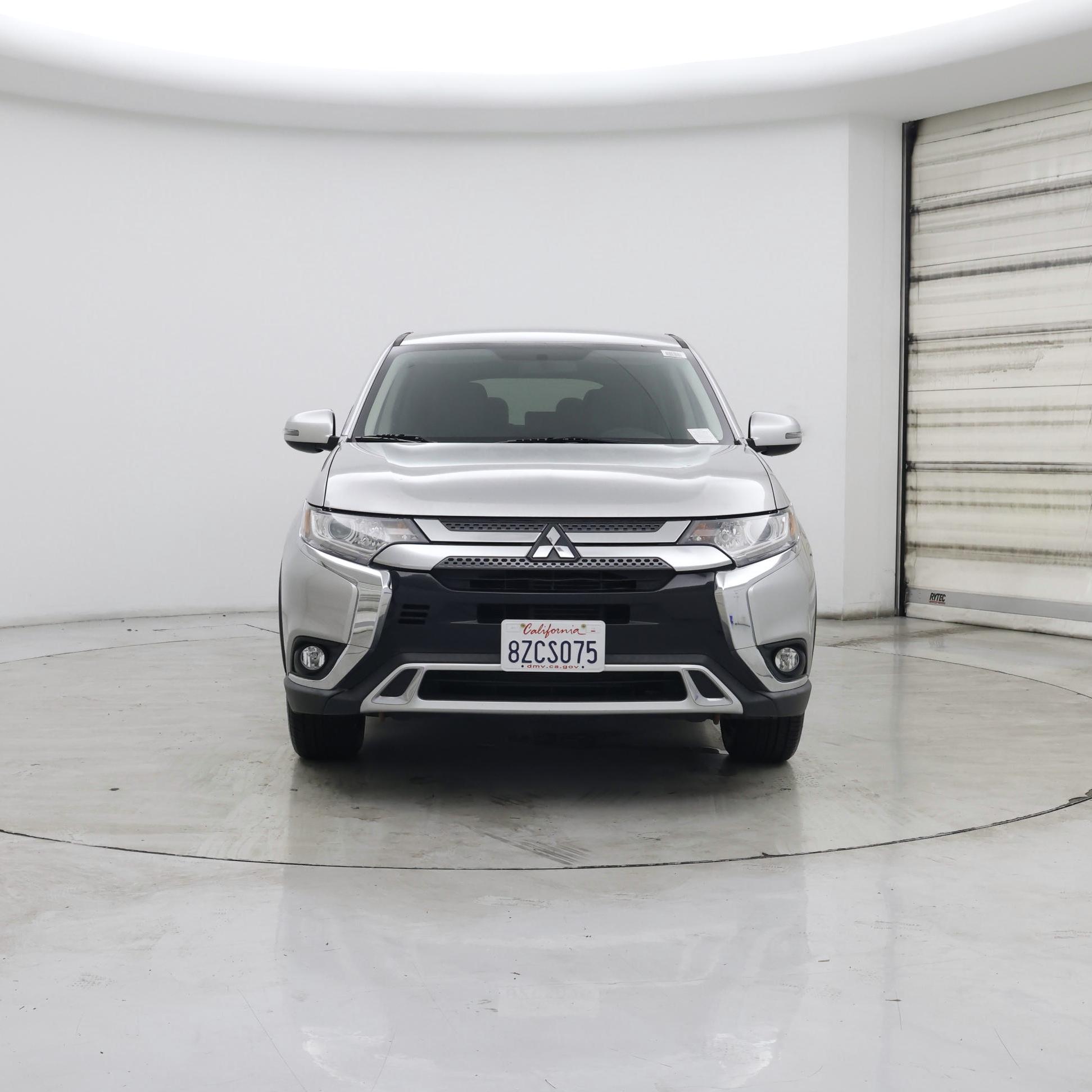 Thumbnail: 2019 Mitsubishi Outlander - 5