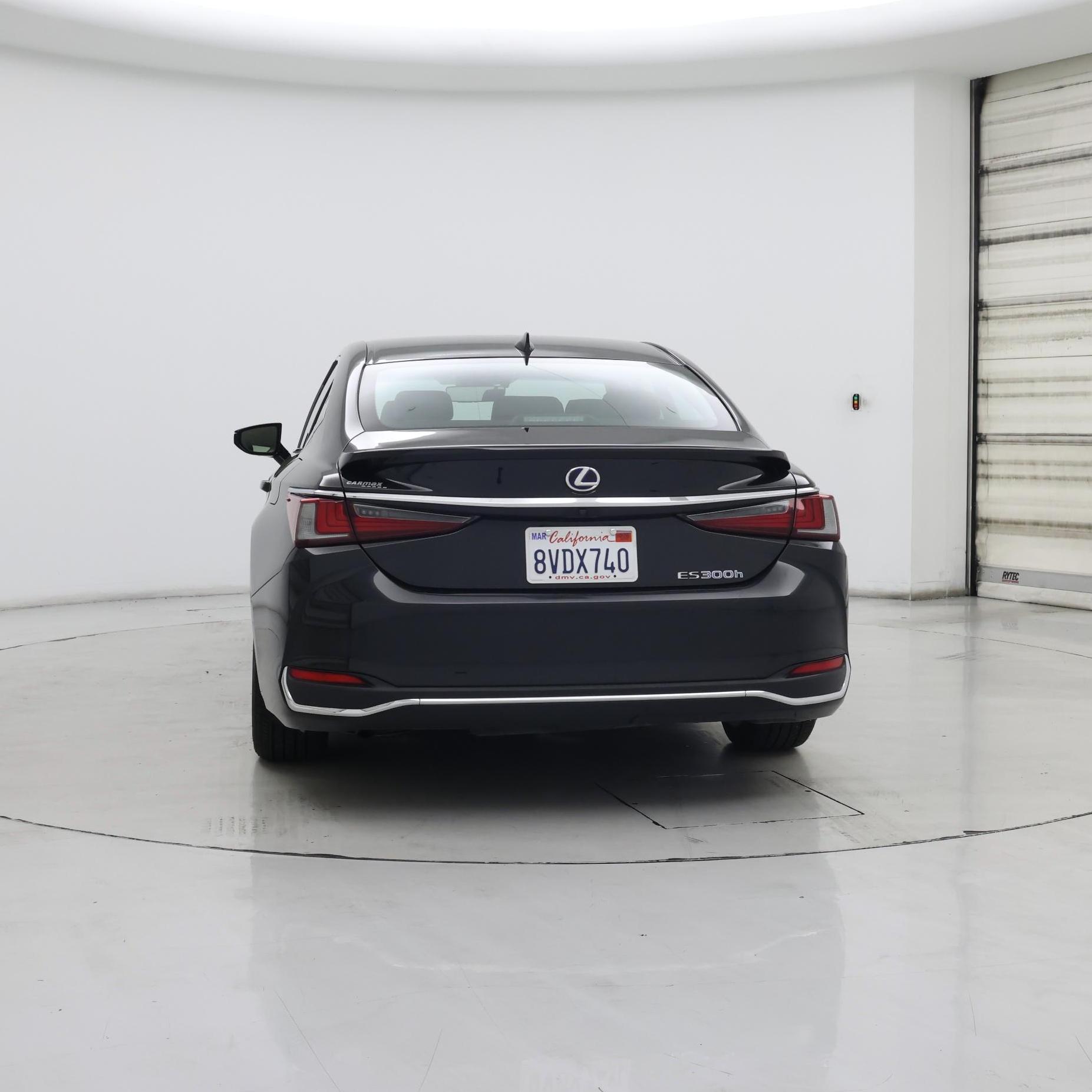 Thumbnail: 2020 Lexus ES - 6