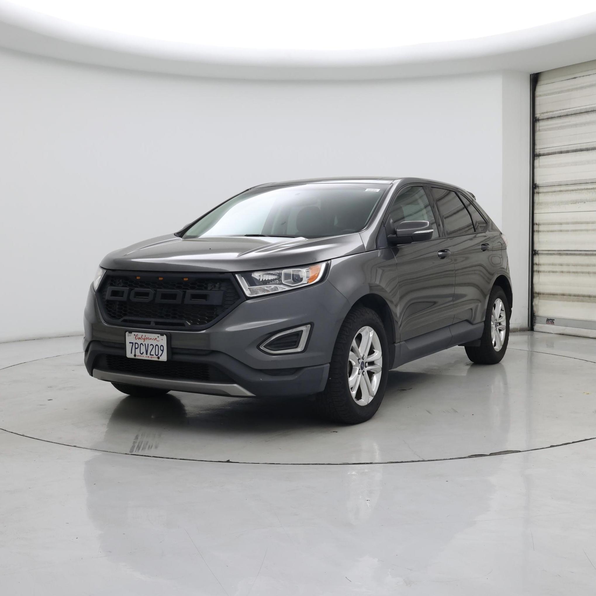 Thumbnail: 2015 Ford Edge - 4