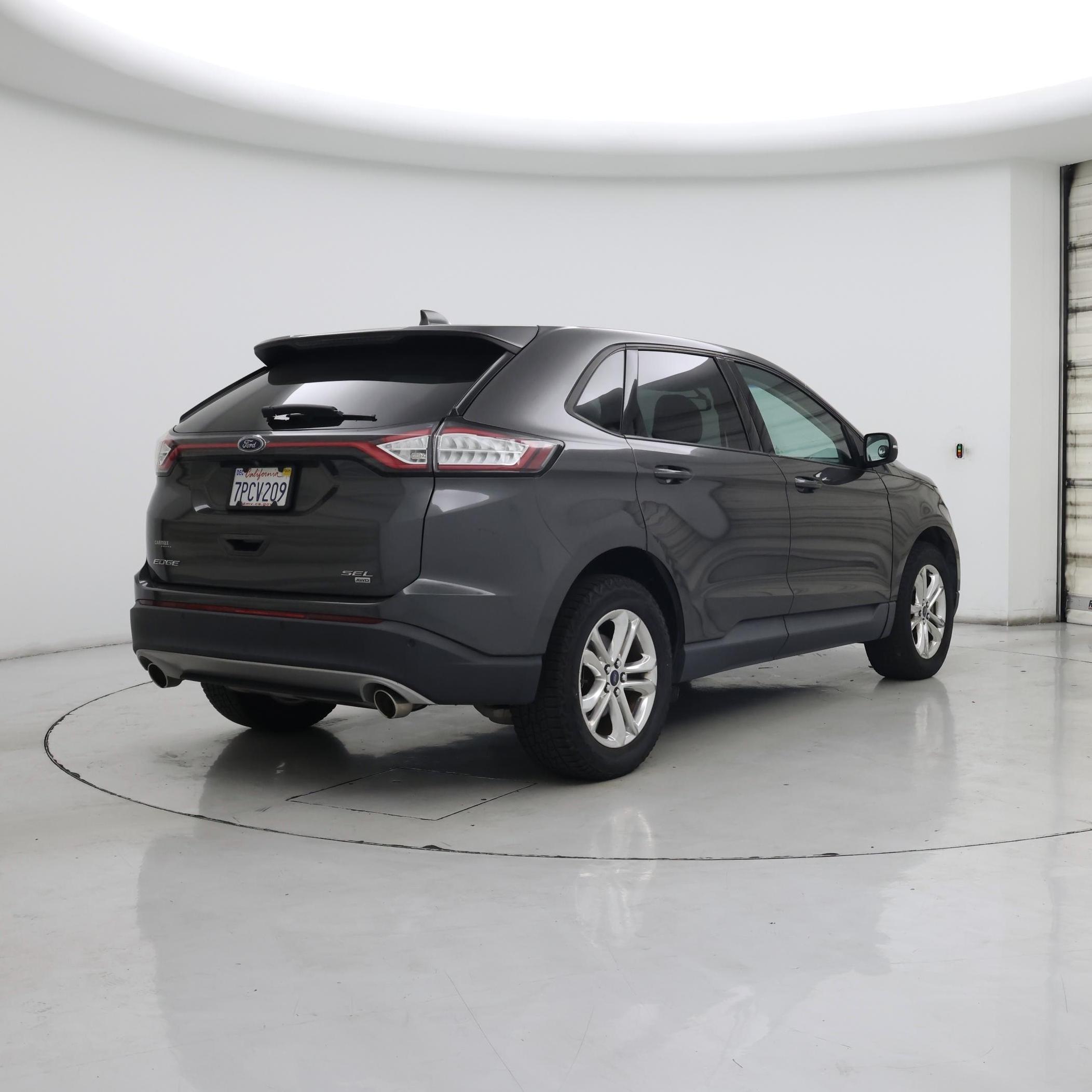 Thumbnail: 2015 Ford Edge - 8