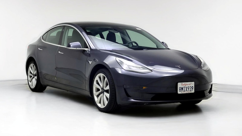 2019 Tesla Model 3 Standard Range Hero Image