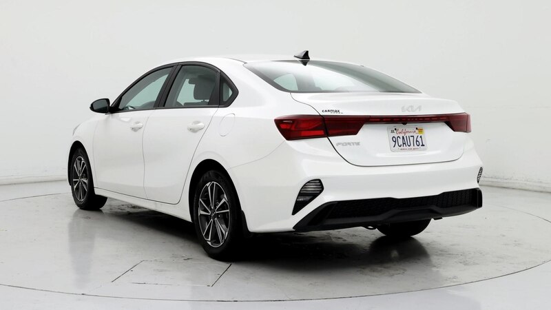 2022 Kia Forte LXS 2