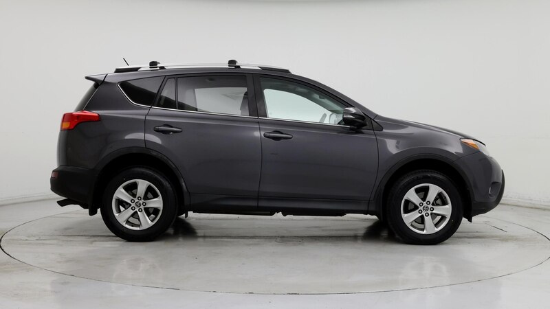 2015 Toyota RAV4 XLE 7