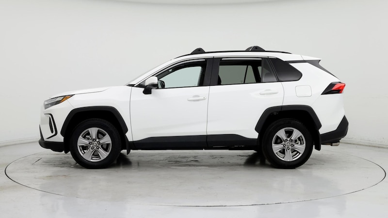 2022 Toyota RAV4 XLE 3