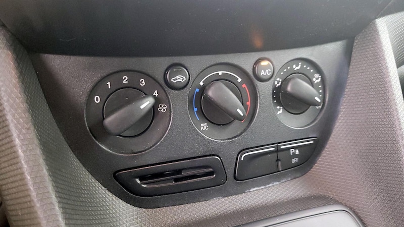 2016 Ford Transit Series Connnect XL 15