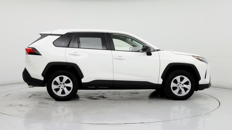 2023 Toyota RAV4 LE 7