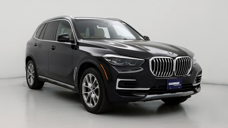 2022 BMW X5 sDrive40i Hero Image