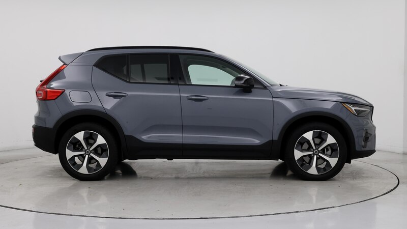 2023 Volvo XC40 B4 Ultimate 7