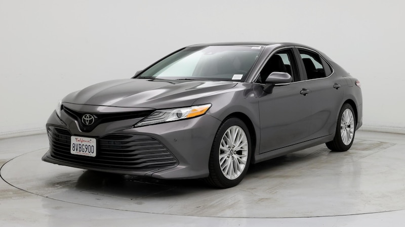 2018 Toyota Camry XLE 4