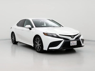 2022 Toyota Camry SE -
                Los Angeles, CA