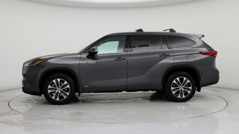 2021 Toyota Highlander XLE 3