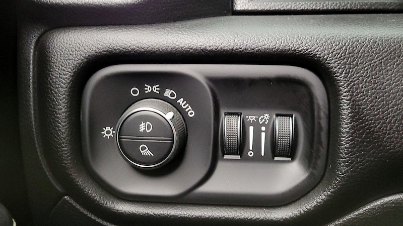 2023 RAM 1500 Laramie 13