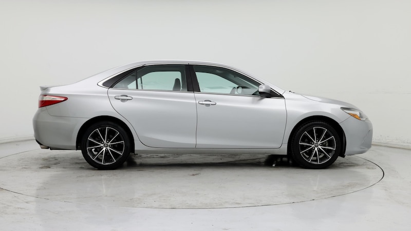 2017 Toyota Camry XSE 7