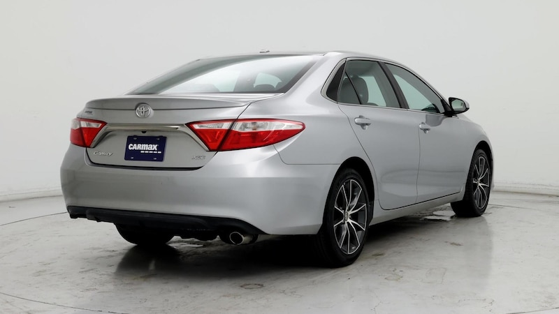 2017 Toyota Camry XSE 8