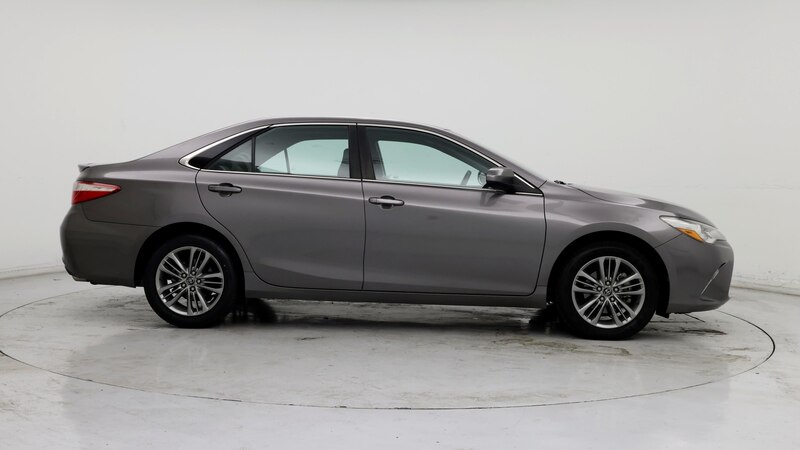 2017 Toyota Camry SE 7