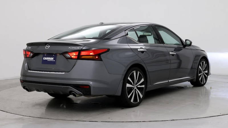 2019 Nissan Altima Platinum 8