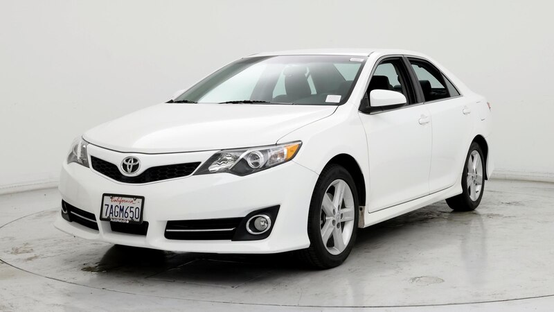 2014 Toyota Camry SE 4