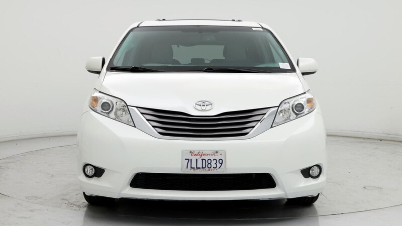 2015 Toyota Sienna XLE 5