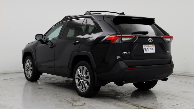 2022 Toyota RAV4 XLE Premium 2