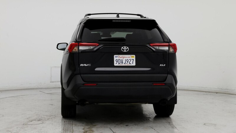 2022 Toyota RAV4 XLE Premium 6