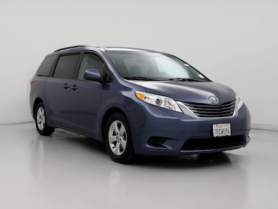 2016 Toyota Sienna LE -
                San Diego, CA