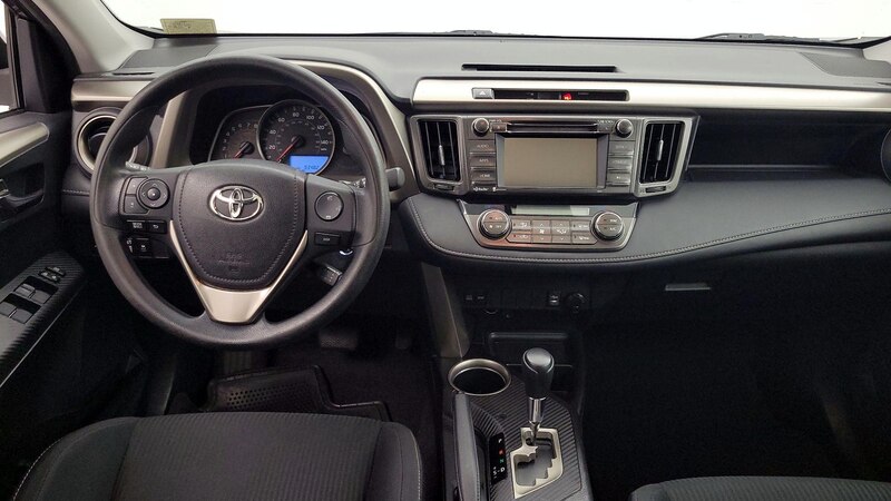 2014 Toyota RAV4 XLE 9