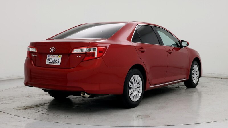 2013 Toyota Camry LE 8