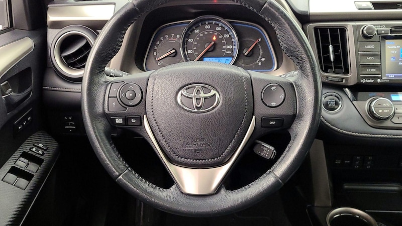 2015 Toyota RAV4 Limited 10