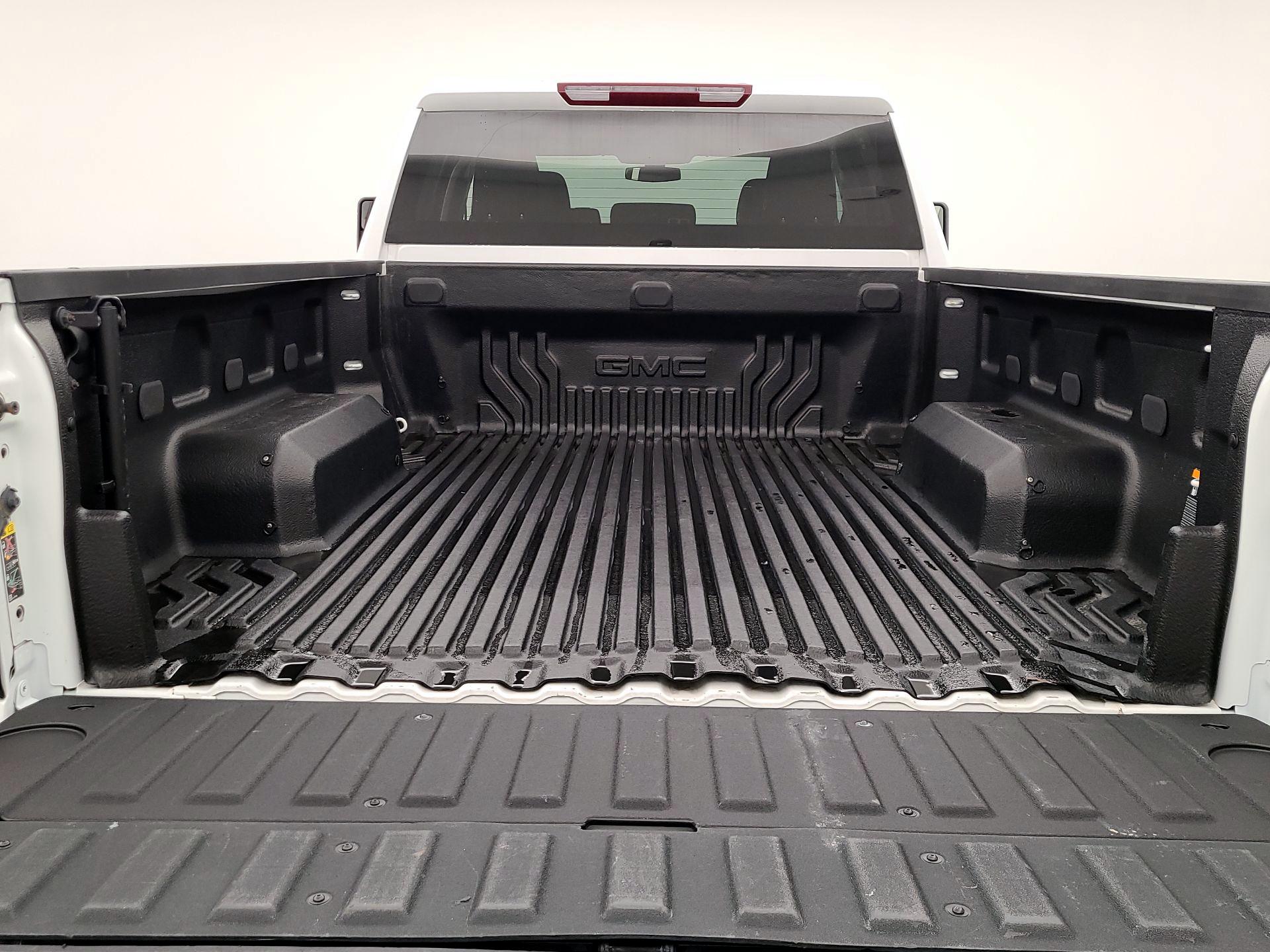 Thumbnail: 2022 GMC Sierra 2500 - 20