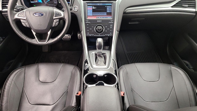 2014 Ford Fusion Titanium 9