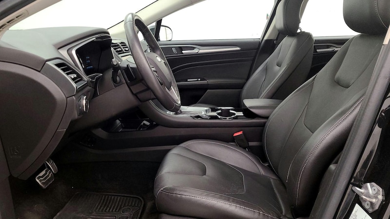 2014 Ford Fusion Titanium 11