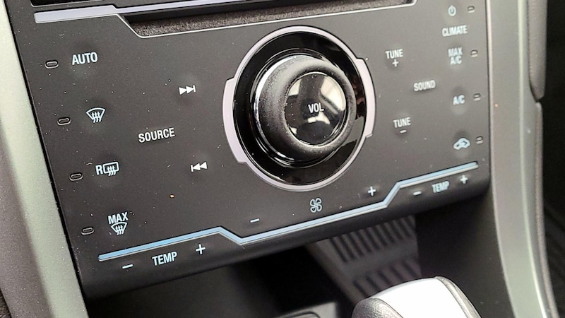 2014 Ford Fusion Titanium 16