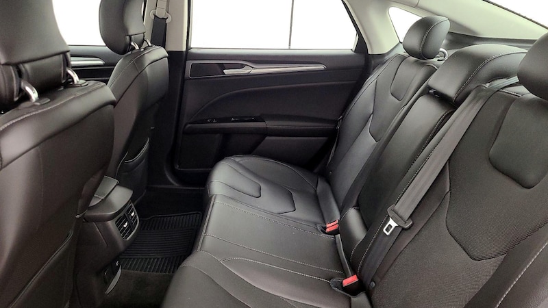 2014 Ford Fusion Titanium 20