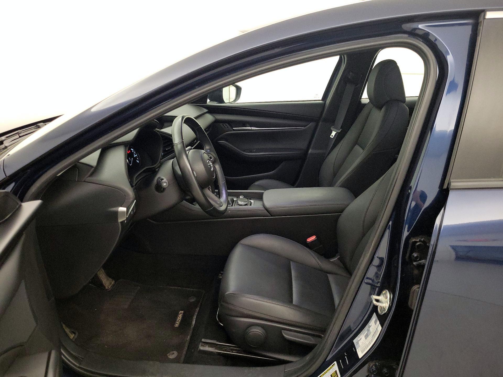 Thumbnail: 2021 Mazda Mazda3 - 11